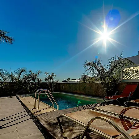 Villa Luxury In Habitats Del Duque