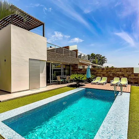 Luxury In Habitats Del Duque *
