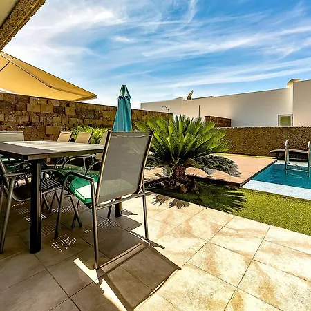 Villa Luxury In Habitats Del Duque *