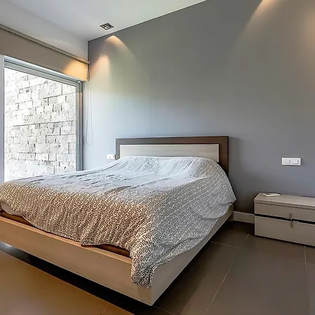 Luxury In Habitats Del Duque 아데헤